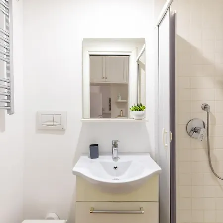 Iflat Red Apartament Rzym
